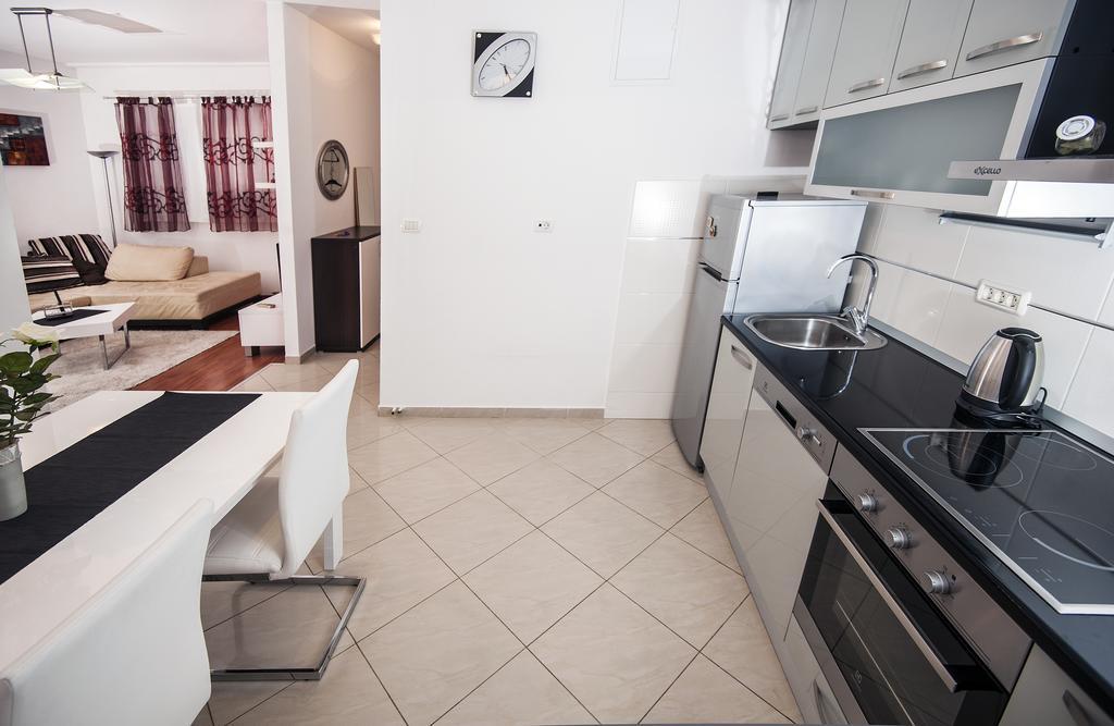 Žnjan Beach Apartments Split Bagian luar foto
